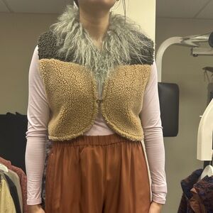 Cropped Boiled Wool Reversible Vest with Mongolian Lamb Fur Collar — Tan & Grey